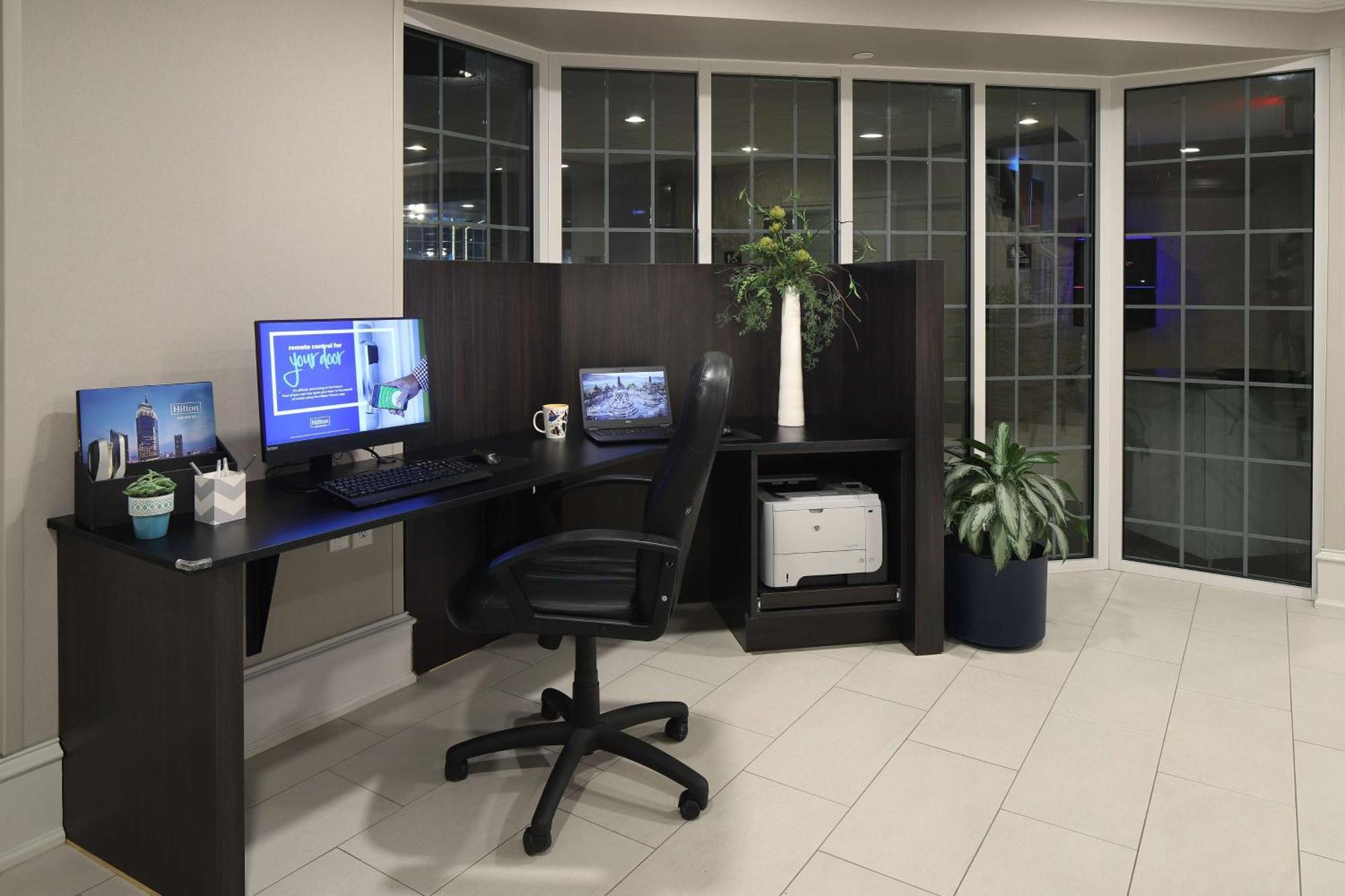 Hampton Inn Holland Esterno foto