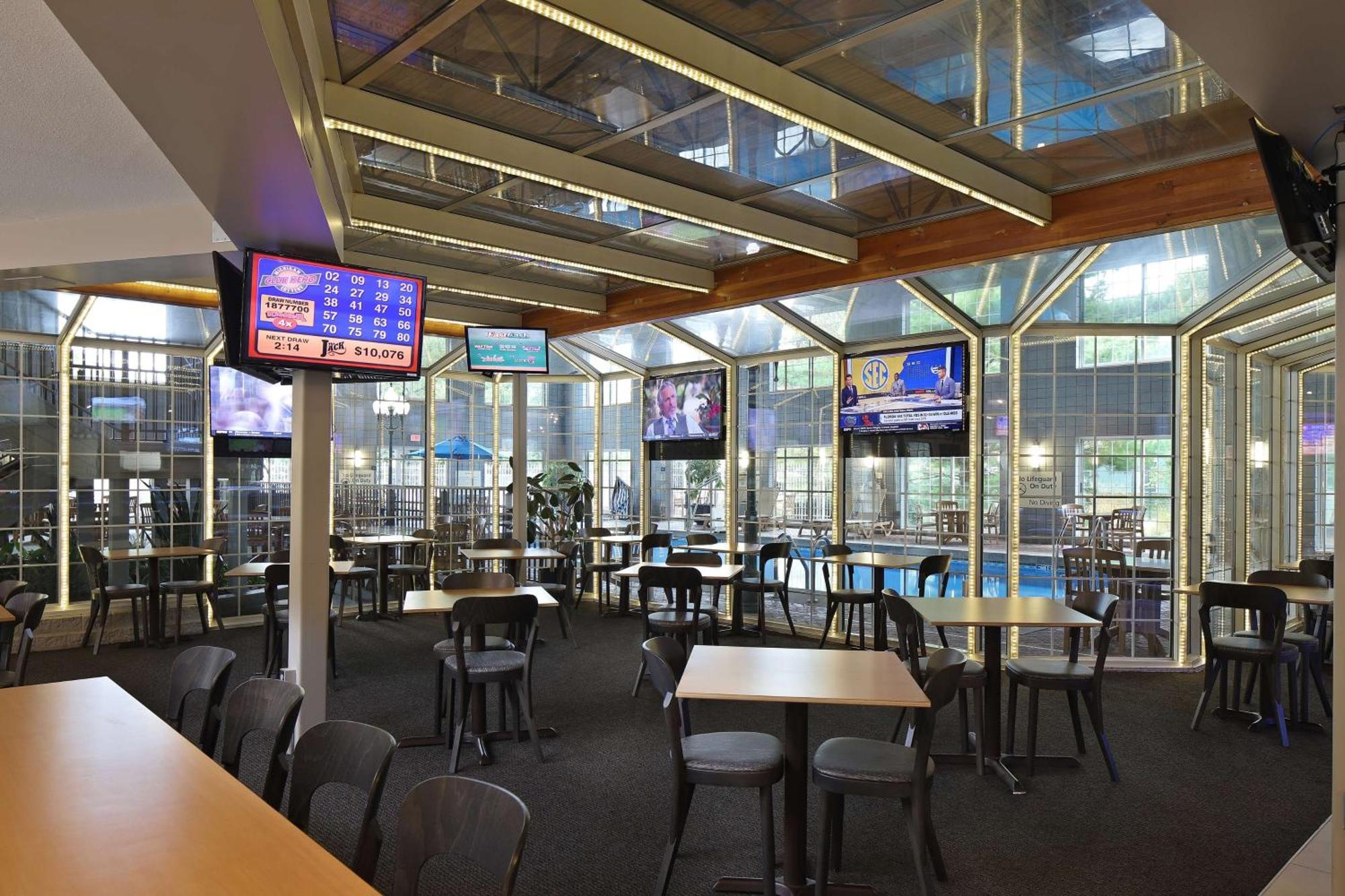 Hampton Inn Holland Esterno foto